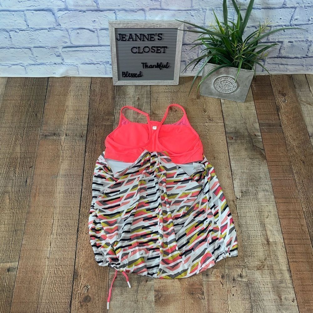 💜 Fabletics norwalk geometric Tank Top - Picture 5 of 14